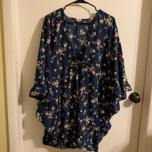 Dark blue floral kimono 2-3x